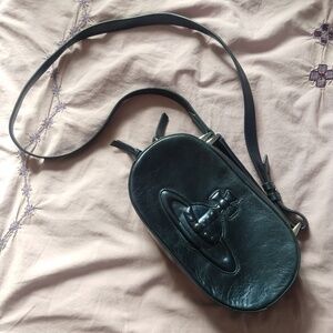 Vivienne Westwood  Kathy Oval Crossbody Bag in Blue